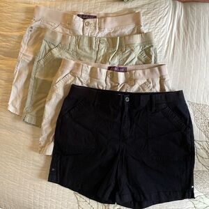 Gloria Vanderbilt pull on elastic shorts lot of 4.
